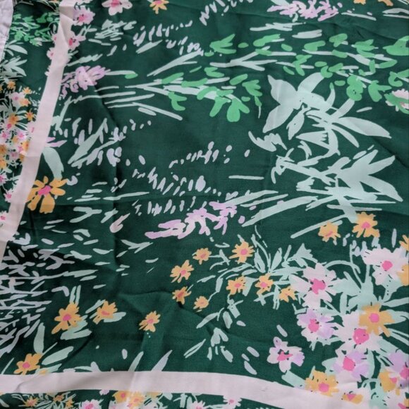 Women`s LC Lauren Conrad Hilltop Floral Square Scarf - Picture 5 of 11